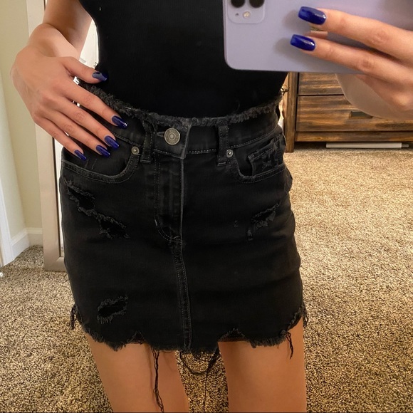 Express Distressed Mini Jean Skirt - Picture 3 of 4